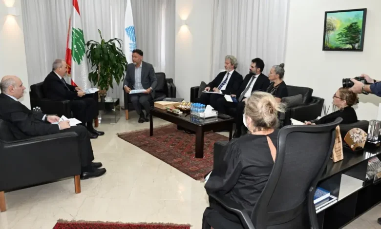 وزير المالية بحث مع وفد من الاتحاد الأوروبي ومنظمة التعاون الاقتصادي والتنمية مسار إصلاح إدارة الموازنة العامة