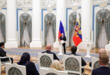 ينبغي حفظها عن ظهر قلب.. بوتين يستحضر أبياتا شعرية من لم يقرأها لن يفهم روسيا وعقلية شعبها