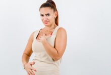 5 أخطاء تمنعكِ من التخلص من دهون البطن المستعصية وتعرقل رحلتكِ نحو الرشاقة