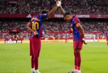 “هاتريك” رافينيا يقود برشلونة لقلب الطاولة على إشبيلية