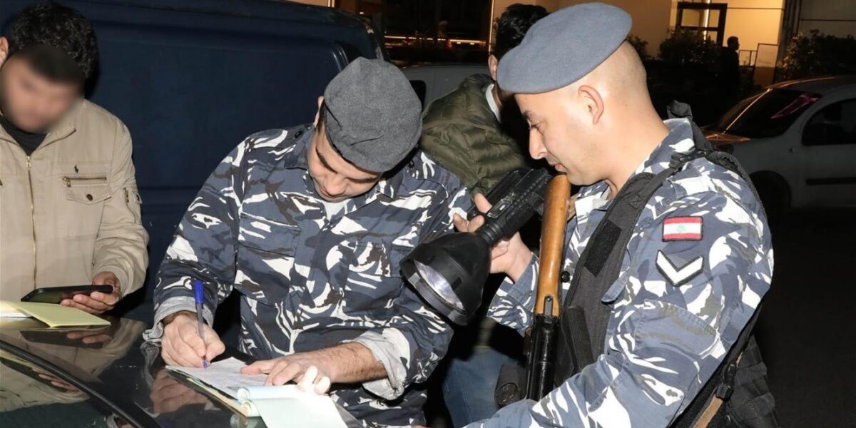صورة مميزة: “وعد عليّ”.. رسالةٌ من قوى الأمن لكلّ سائق على الطرقات!