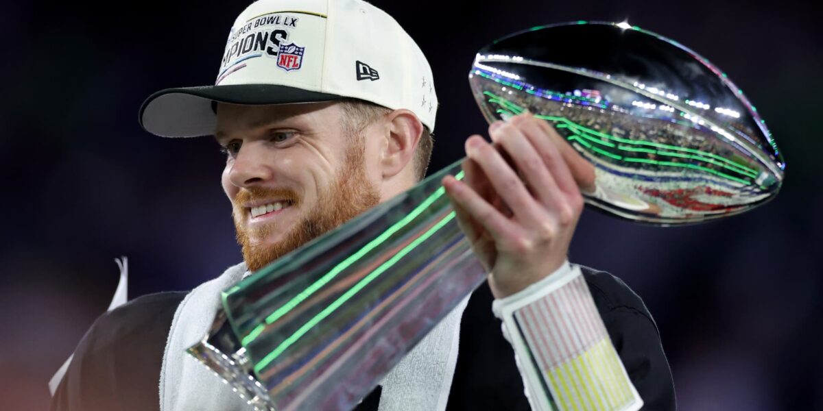 Disney + لبث Super Bowl القادم - صورة مميزة Disney + لبث Super Bowl القادم