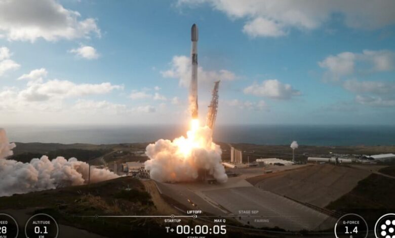 SpaceX تطلق أقمار Starlink الصناعية من كاليفورنيا مع تباطؤ إيقاع Falcon 9 (صور)
