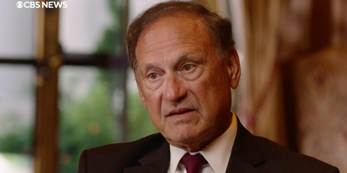 The Alito Court: A rare interview with the influential Supreme Court justice - صورة مميزة The Alito Court: A rare interview with the influential Supreme Court justice