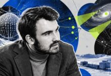 Увидеть Вселенную обнаженной: физик Максим Вялков о нейтрино и детекторах будущего