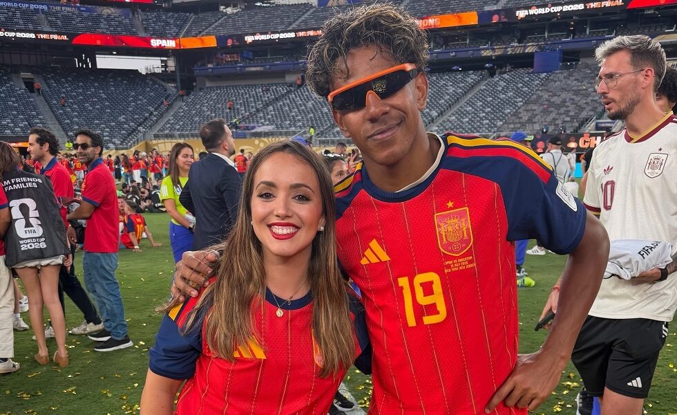 أنت أكثر لاعب لا أحبه.. مذيعة تصدم لامين جمال (فيديو) - صورة مميزة أنت أكثر لاعب لا أحبه.. مذيعة تصدم لامين جمال (فيديو)