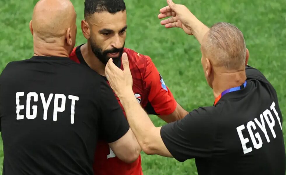 إجراء عاجل من إبراهيم حسن بعد اتهامه بالتطاول لفظيا على لاعبي منتخب مصر - صورة مميزة إجراء عاجل من إبراهيم حسن بعد اتهامه بالتطاول لفظيا على لاعبي منتخب مصر