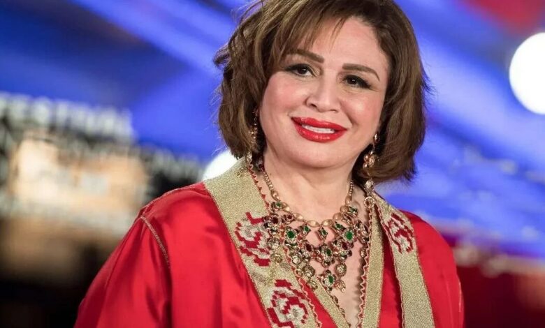 إلهام شاهين لـ«عكاظ» : لا أغيّر قناعاتي لإرضاء الآخرين..وأمن السعودية ومصر واحد – أخبار السعودية