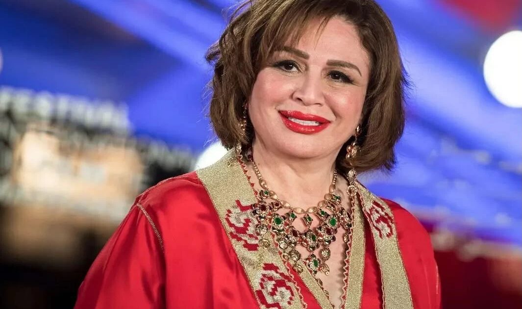 إلهام شاهين لـ«عكاظ» : لا أغيّر قناعاتي لإرضاء الآخرين..وأمن السعودية ومصر واحد – أخبار السعودية - صورة مميزة إلهام شاهين لـ«عكاظ» : لا أغيّر قناعاتي لإرضاء الآخرين..وأمن السعودية ومصر واحد – أخبار السعودية