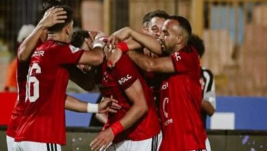 الأهلي يتخطى أبو قير ويرتقي إلى صدارة الدوري المصري