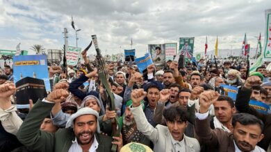 الحكومة اليمنية تشن هجوما للسيطرة على جميع المناطق من الحوثيين المدعومين من إيران