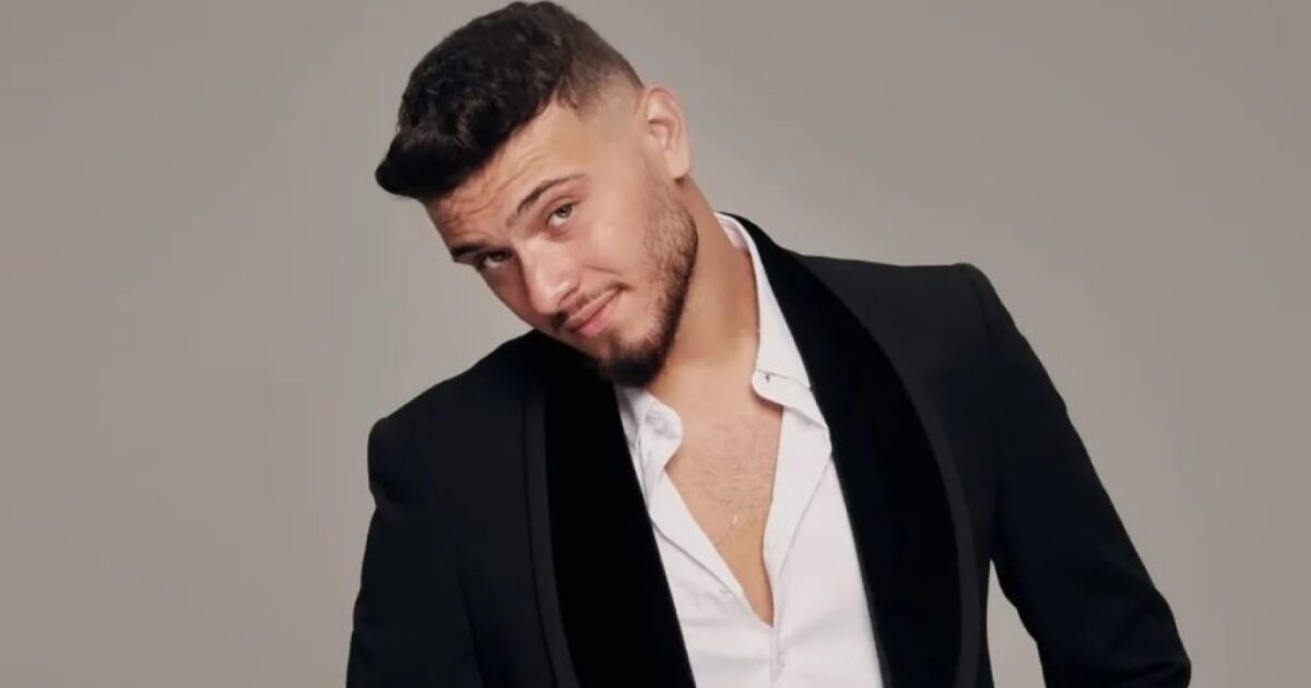 الشامي يتنازل عن جائزة أفضل مطرب شاب: ياريت تروح لحد من الجيل الجديد - صورة مميزة الشامي يتنازل عن جائزة أفضل مطرب شاب: ياريت تروح لحد من الجيل الجديد