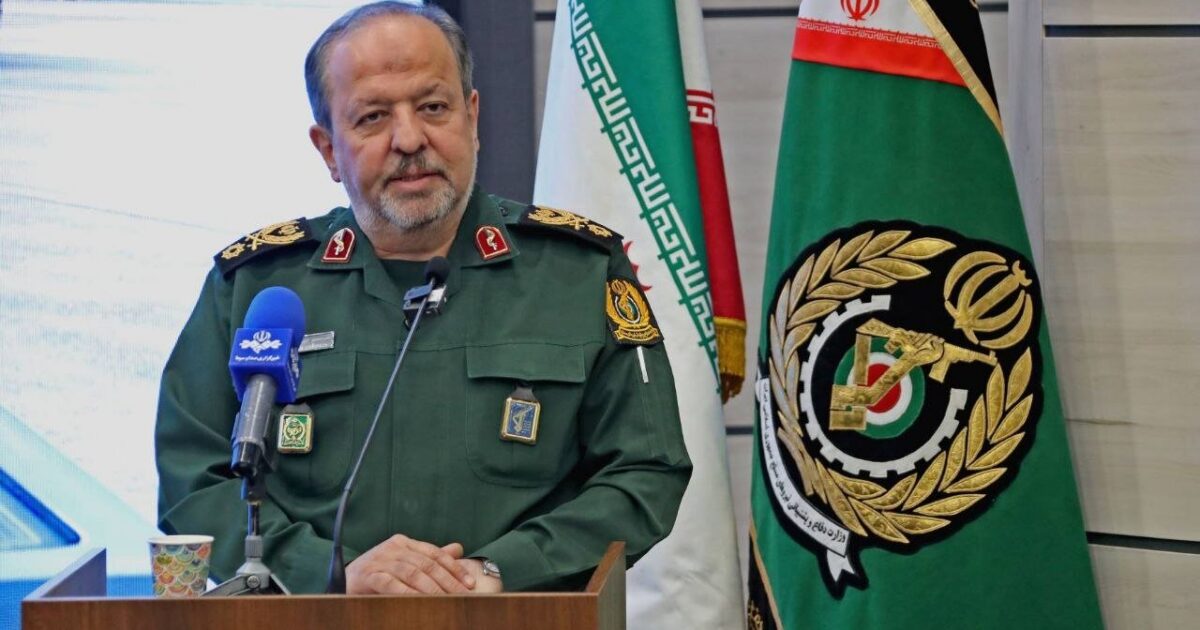 العمید ابن الرضا: الصواریخ الإيرانية تغیر المعادلات ولیس القنابل الأمریکیة - صورة مميزة العمید ابن الرضا: الصواریخ الإيرانية تغیر المعادلات ولیس القنابل الأمریکیة