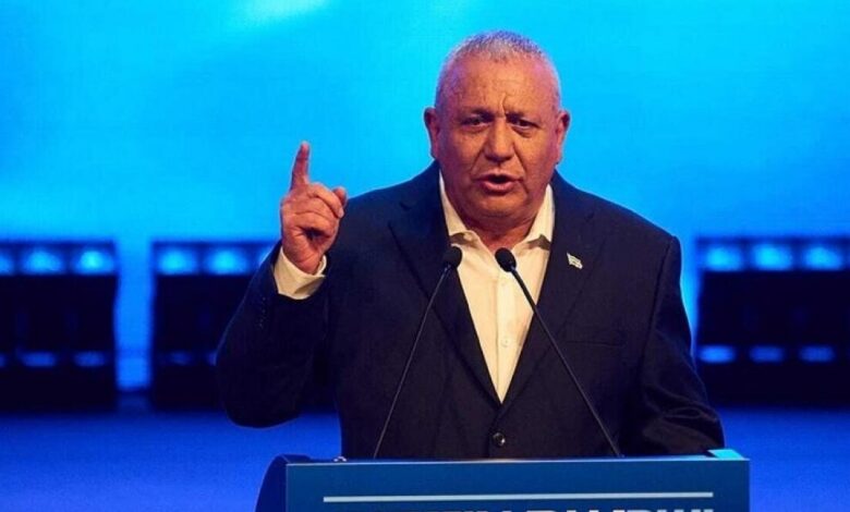 انتخابات الاحتلال.. آيزنكوت يستبعد رعام من حكومته وينتقد إدارة نتنياهو لحربي غزة ولبنان ويعارض إقامة دولة فلسطينية