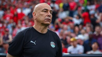 انتشار فيديو لحسام حسن مع فتاة يثير الجدل.. ما حقيقة خطوبة مدرب منتخب مصر؟