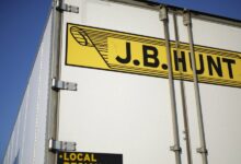 انخفض سهم JB Hunt بنسبة 10٪ بسبب توقعات انخفاض الأرباح