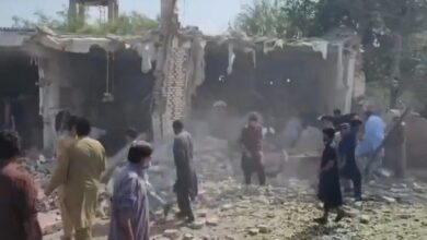 انفجار مميت يضرب مسجدا في مجمع للشرطة الباكستانية | طالبان باكستان