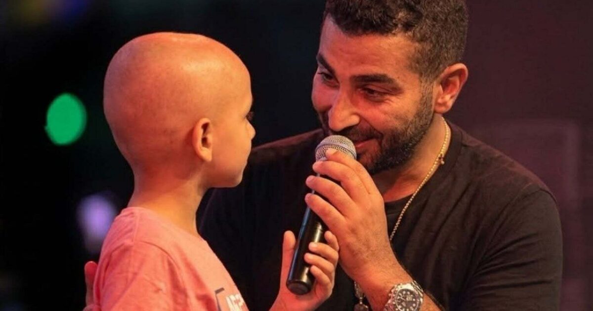 بعد “دويتو” مع أحمد سعد.. مصرع محارب السرطان الطفل ياسين وأمه في حادث سير - صورة مميزة بعد “دويتو” مع أحمد سعد.. مصرع محارب السرطان الطفل ياسين وأمه في حادث سير