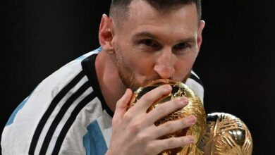 بعد أكثر من 20 عامًا بقميص الأرجنتين… ميسي يودّع منتخب بلاده برسالة مؤثرة: “هذا القرار يؤلمني ولكن”
