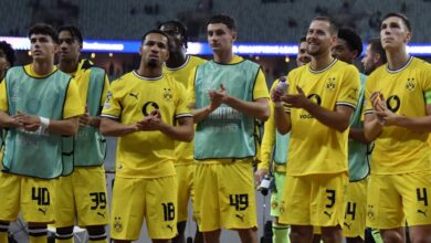 بعد الفوز على صباح.. لاعبو دورتموند يمتنعون عن الاستحمام في ملعب باكو