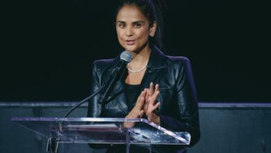 تحدد Bela Bajaria من Netflix استراتيجية الحدث حيث يتطلع القائمون على البث المباشر إلى المزيد من الرياضات الحية