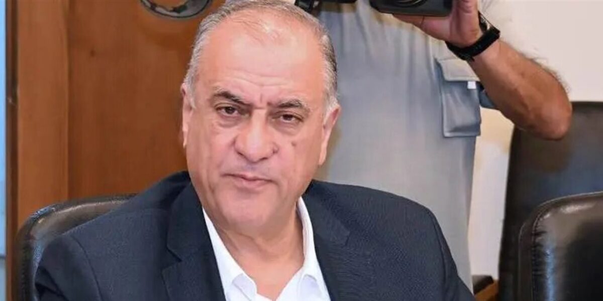 تحذير من الأزمات.. سليمان عرض معوقات الرواتب والغلاء والأوضاع المعيشية - صورة مميزة تحذير من الأزمات.. سليمان عرض معوقات الرواتب والغلاء والأوضاع المعيشية