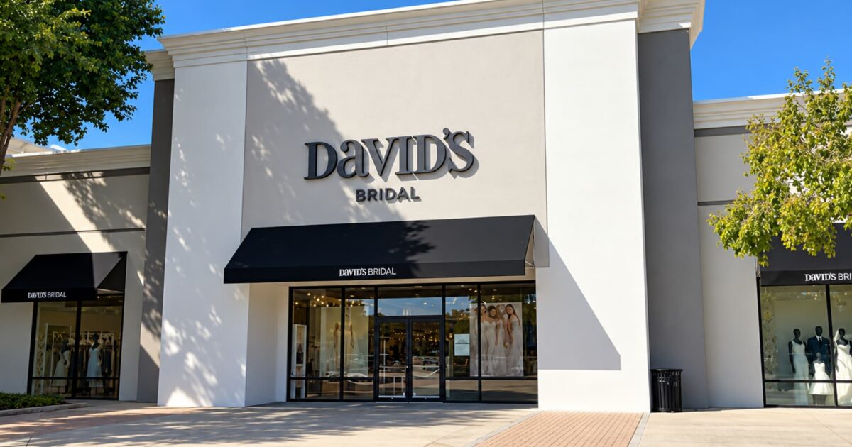 تخطط شركة David’s Bridal لتحويل شركة Pearl AI إلى شركة عامة - صورة مميزة تخطط شركة David’s Bridal لتحويل شركة Pearl AI إلى شركة عامة