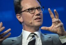تقوم Netflix بتعيين Peter Rice لتشغيل المحتوى. وهنا ما يعنيه