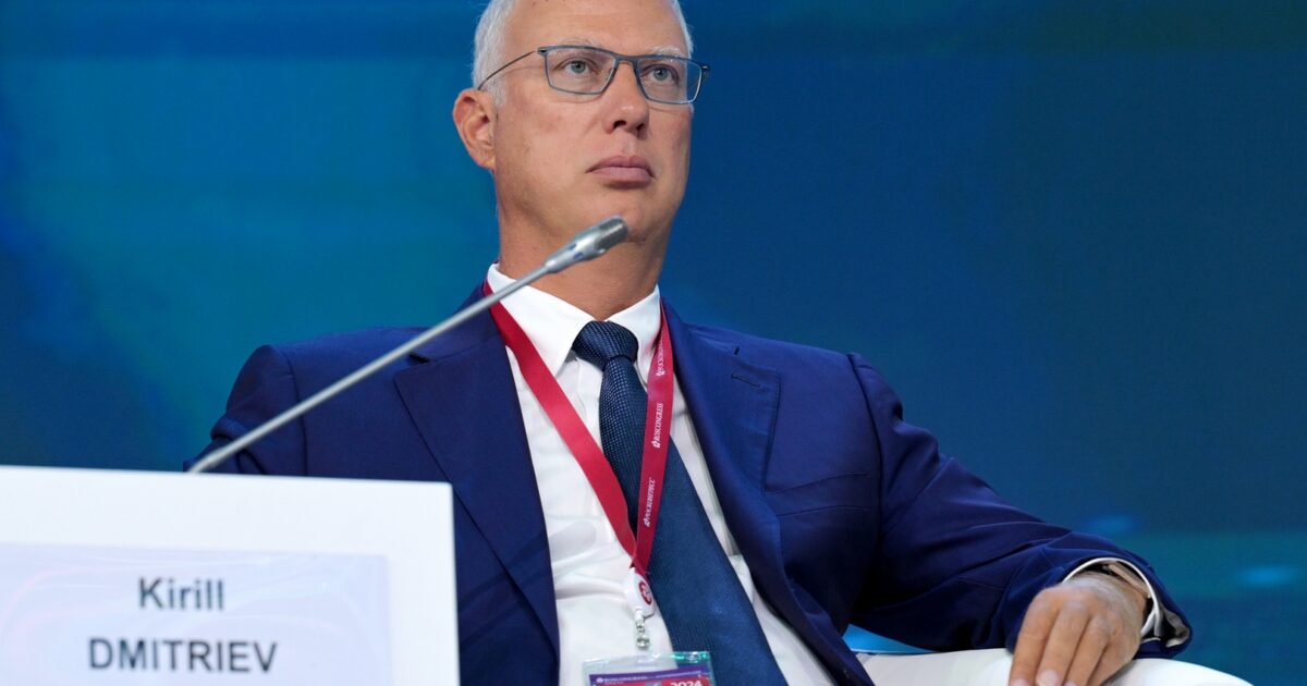 دميترييف يؤكد أن ماسك يريد السلام وزيلينسكي يريد الحرب والمال - صورة مميزة دميترييف يؤكد أن ماسك يريد السلام وزيلينسكي يريد الحرب والمال