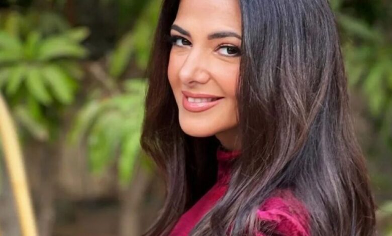 دنيا سمير غانم باكية: تجاوزت صدمة رحيل والديّ بهذه الطريقة.. وهذا ما جذبني لـ رامي رضوان