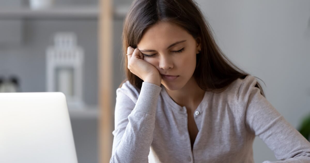 ساعة للرياضة ولا دقيقة لخيط الأسنان.. لماذا نهمل العادات الصغيرة؟ | أسرة
