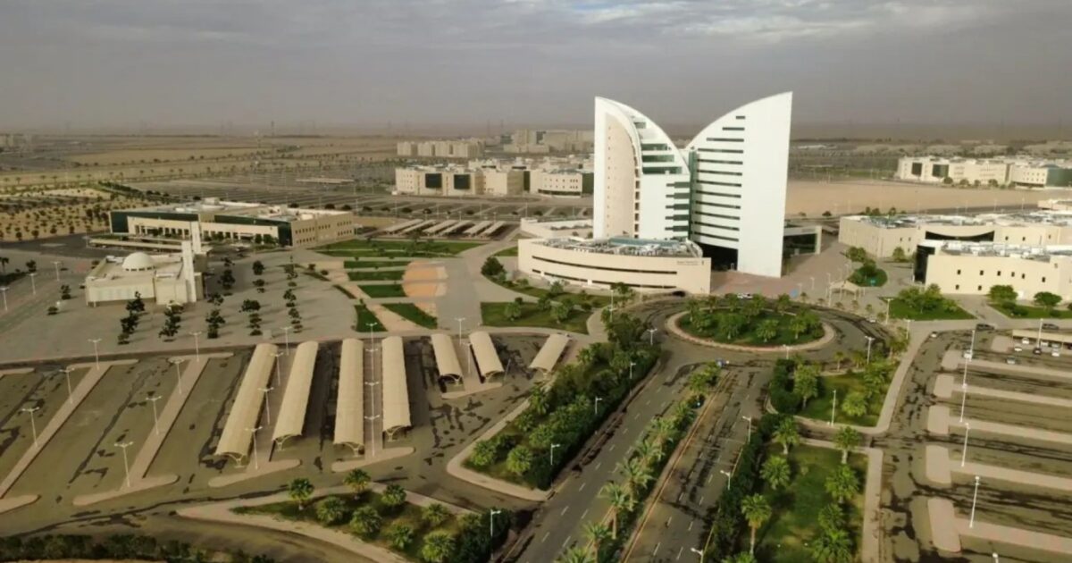 ستانفورد تدرج 49 باحثاً من جامعة نجران في قائمتها العالمية - صورة مميزة ستانفورد تدرج 49 باحثاً من جامعة نجران في قائمتها العالمية