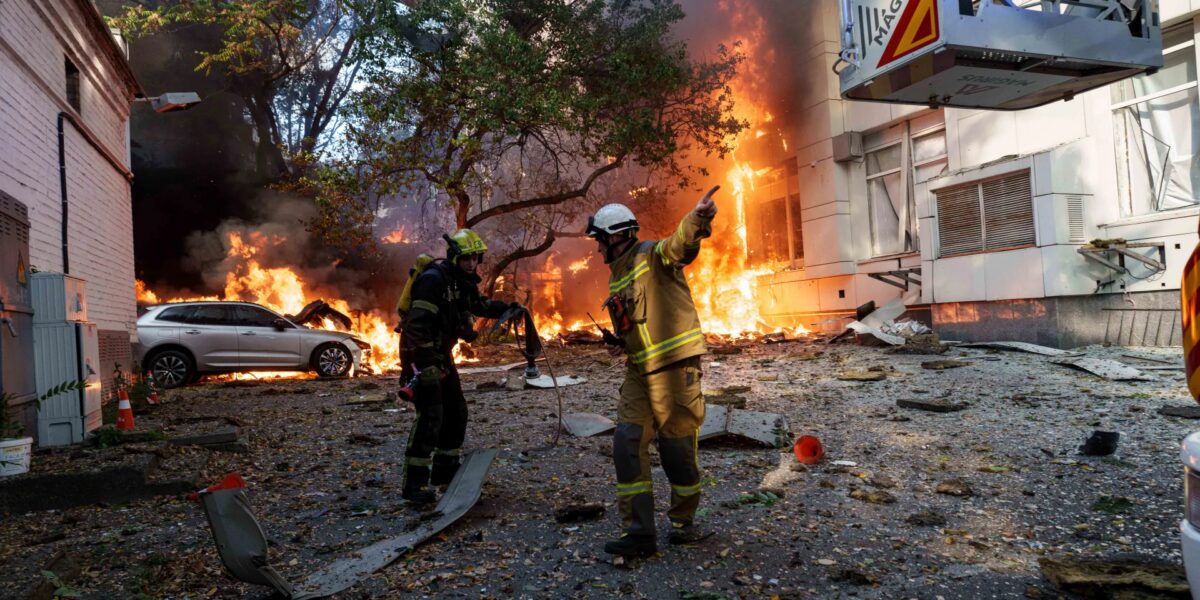طائرة روسية بدون طيار تضرب مدرسة في كييف بأوكرانيا بينما تضغط موسكو على هجومها الجوي | أخبار الناتو