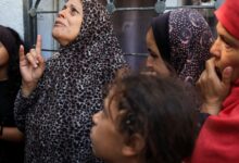 طفل من بين سبعة قتلتهم إسرائيل في غزة في ذكرى وقف إطلاق النار | أخبار غزة