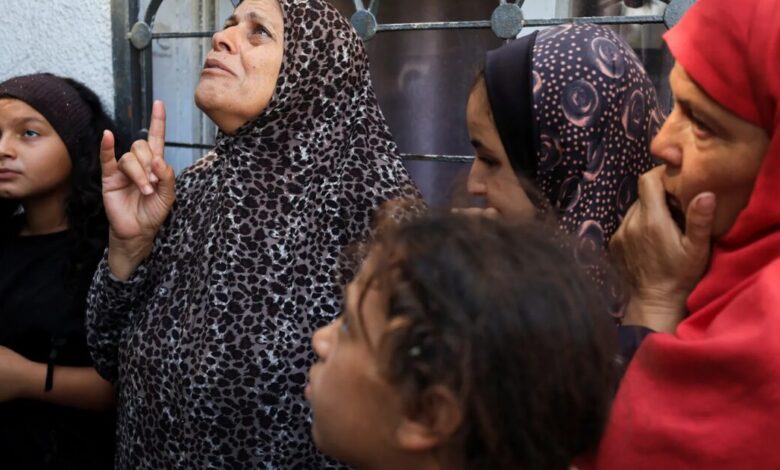 طفل من بين سبعة قتلتهم إسرائيل في غزة في ذكرى وقف إطلاق النار | أخبار غزة