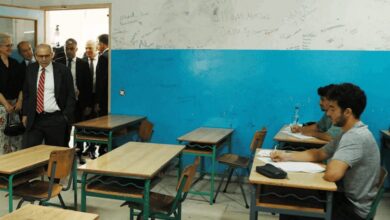 عاجل | 2500 طالب في فراغ قانوني… والتأجيلات تهدّد مستقبلهم!