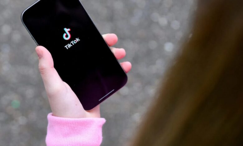 عاجل | TikTok تتوصل إلى تسوية مع وزارة العدل الأمريكية مقابل 400 مليون دولار بشأن قوانين خصوصية الأطفال | وسائل التواصل الاجتماعي