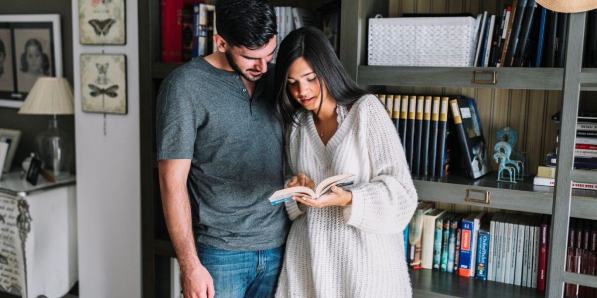 عاجل | أفكار روتين يومي بينكِ وبين زوجك لتجديد الحب بينكما - صورة مميزة عاجل | أفكار روتين يومي بينكِ وبين زوجك لتجديد الحب بينكما