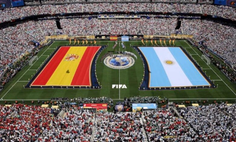 عاجل | إسبانيا والأرجنتين… مباراة على الملعب ومعركة على السوشيال ميديا