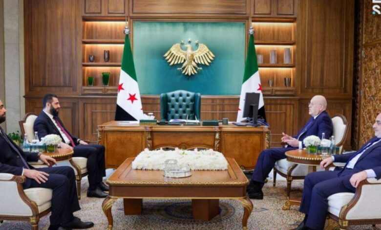 عاجل | الرئيس السوري أحمد الشرع استقبل رئيس مجلس الوزراء اللبناني السابق نجيب ميقاتي في قصر الشعب بدمشق (📷 صورة)