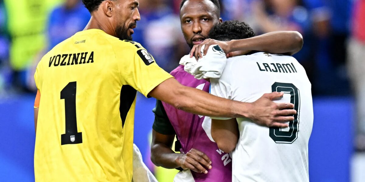 عاجل | العقم الهجومي وغياب الحلول يطيحان بأحلام المنتخب السعودي من المونديال | رياضة