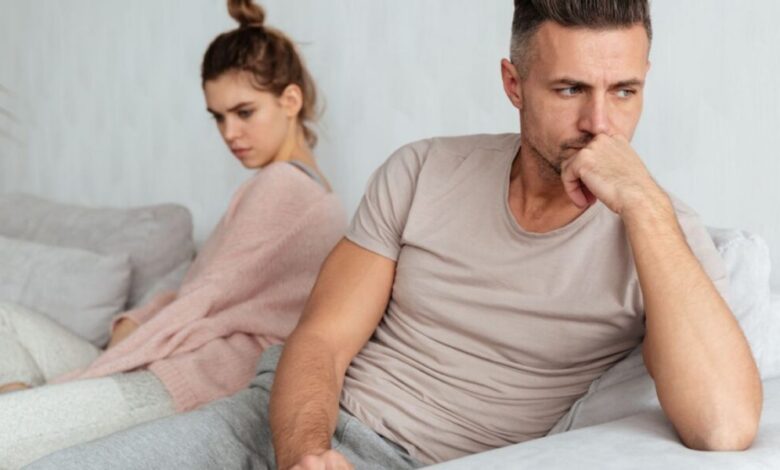 عاجل | النقد الصامت: كيف تحمين نفسك من فخ تصيُّد الأخطاء؟