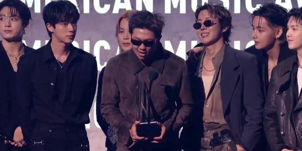 عاجل | بعد 4 سنوات من التوقف بسبب التجنيد.. فرقة BTS الكورية تستعيد القمة وتحصد «فنان العام» – أخبار السعودية