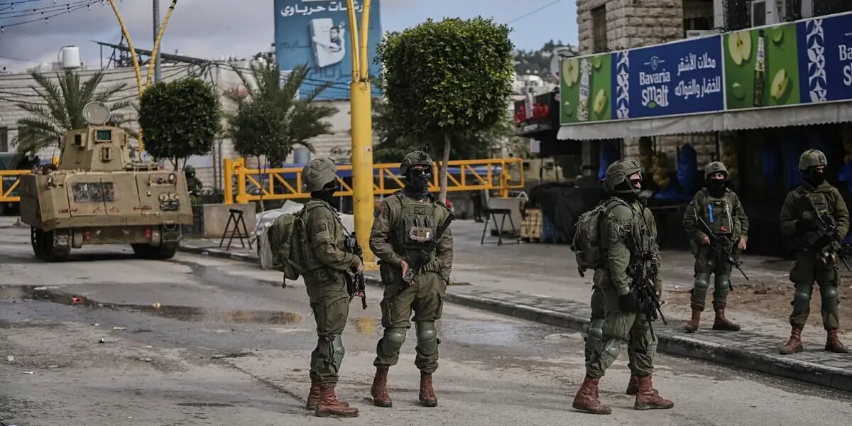 عاجل | تخبط داخل جيش الاحتلال بسبب أزمة التجنيد.. انتقادات لقيادة القوى البشرية وتحذيرات من نقص المقاتلين - صورة مميزة عاجل | تخبط داخل جيش الاحتلال بسبب أزمة التجنيد.. انتقادات لقيادة القوى البشرية وتحذيرات من نقص المقاتلين