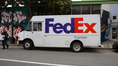 عاجل | تستثمر شركات UPS وFedEx وعمالقة الخدمات اللوجستية في ازدهار الرعاية الصحية