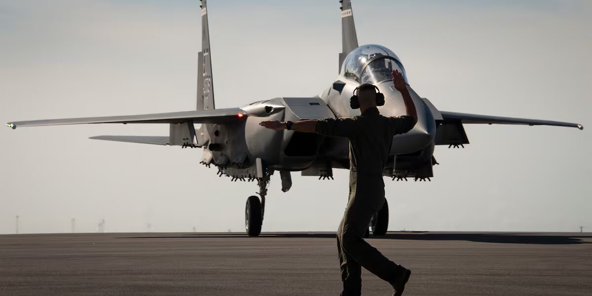 عاجل | تهدف القوات الجوية الأمريكية إلى مضاعفة أسطول طائرات F-15EX Eagle - صورة مميزة عاجل | تهدف القوات الجوية الأمريكية إلى مضاعفة أسطول طائرات F-15EX Eagle