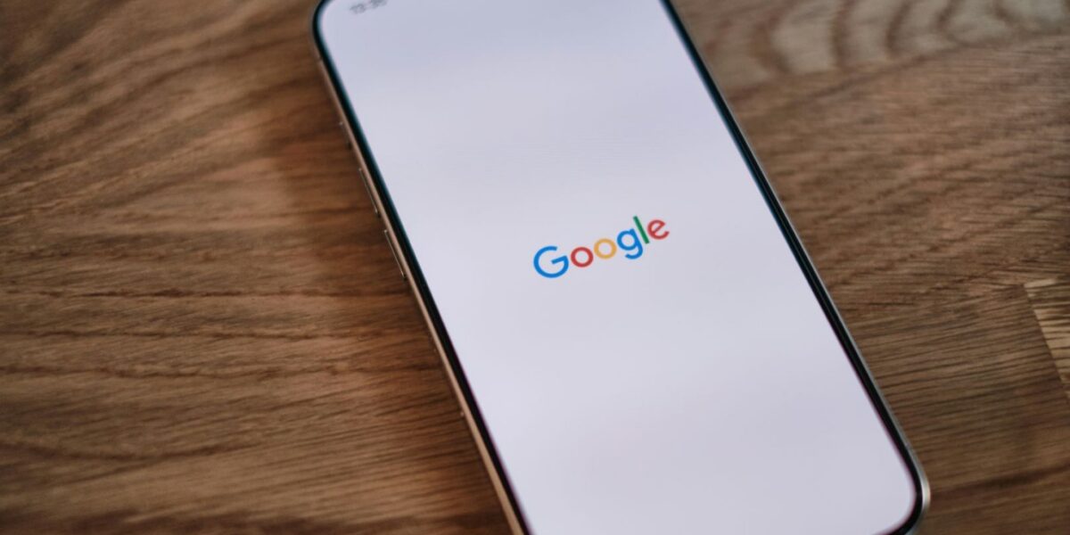 عاجل | جوجل تُحوّل محادثات Gemini إلى ملفات جاهزة للتحميل بسهولة - صورة مميزة عاجل | جوجل تُحوّل محادثات Gemini إلى ملفات جاهزة للتحميل بسهولة