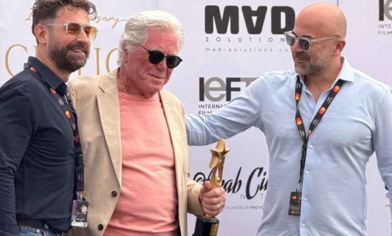 عاجل | حسين فهمي لـ«سيّدتي»: السينما العربية ترسّخ حضورها الفاعل في المهرجانات العالمية