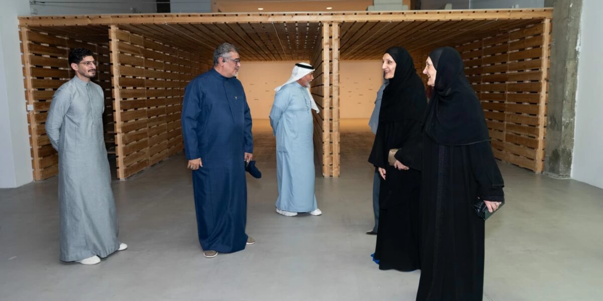 عاجل | ريم الفيصل تحاور الضوء واللون في معرض «أرض الحجيج والشعراء» بجدة – أخبار السعودية