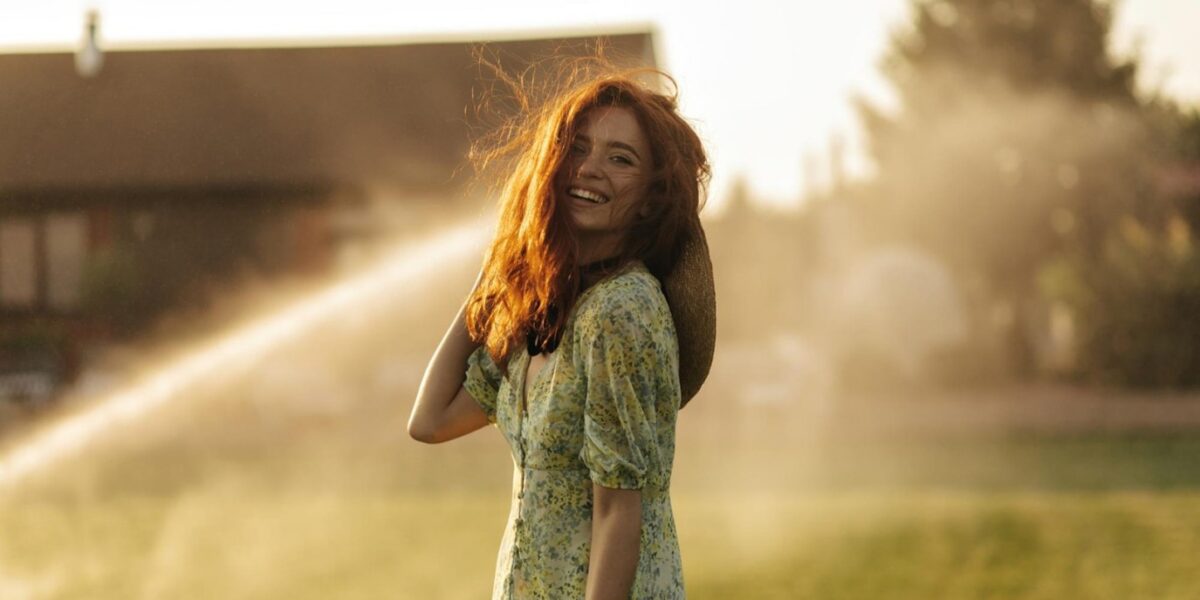 عاجل | عبارات يومية تسعدك.. كلمات تلامس القلب وتمنحك طاقة إيجابية - صورة مميزة عاجل | عبارات يومية تسعدك.. كلمات تلامس القلب وتمنحك طاقة إيجابية